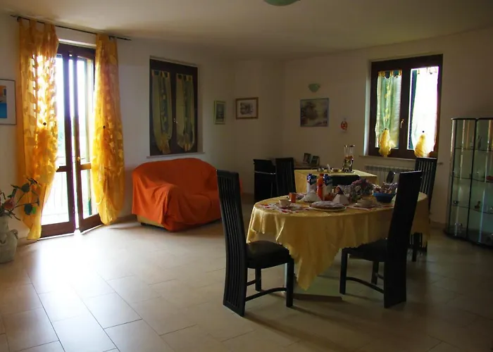 Alojamento de Acomodação e Pequeno-almoço Le Margherite Foligno