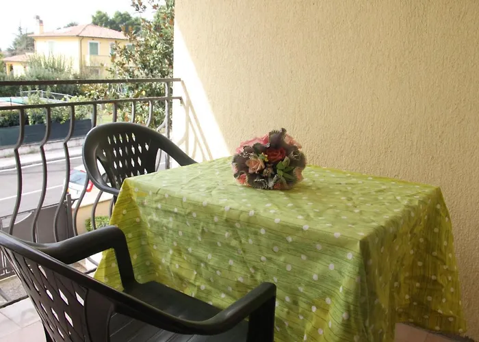 Alojamento de Acomodação e Pequeno-almoço Le Margherite *